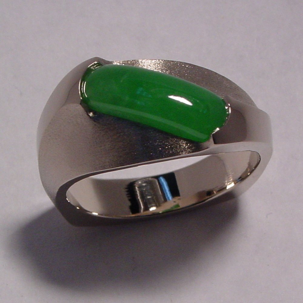 14k White Gold Jade Sculpture Ring